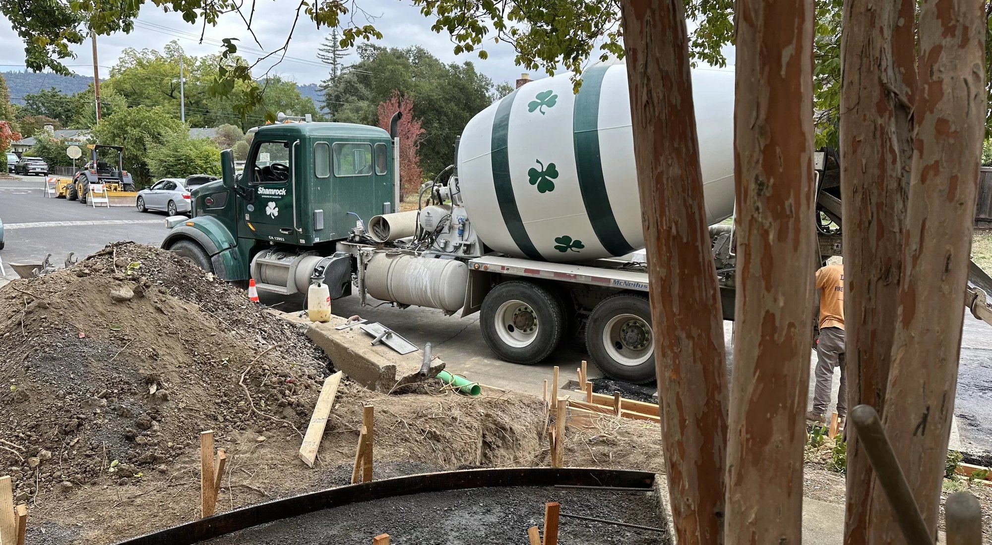 Concrete placement on a Daher Development jobsite